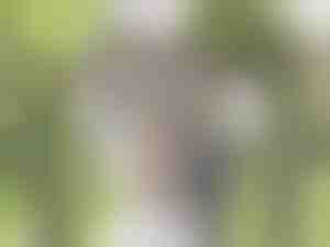 Plezalka s cvetovi glicinije | WISBLOOM